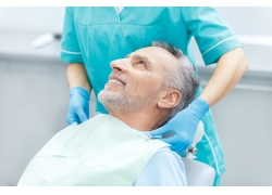 種植牙的護理基本方法介紹