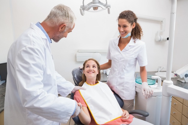 種植牙壽命受哪些方面影響 如何做好種植牙的護理